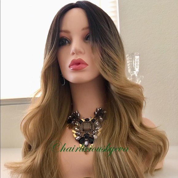 Dirty blonde honey blonde wig 22 inch long ombré - Picture 3 of 7